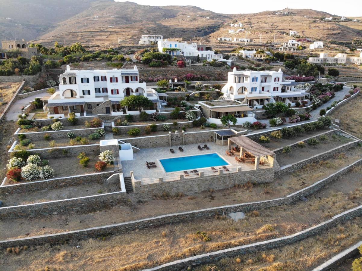En Plo Aparthotel Agios Romanos Ngoại thất bức ảnh