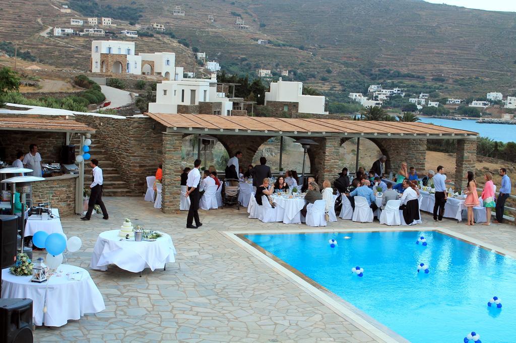 En Plo Aparthotel Agios Romanos Ngoại thất bức ảnh