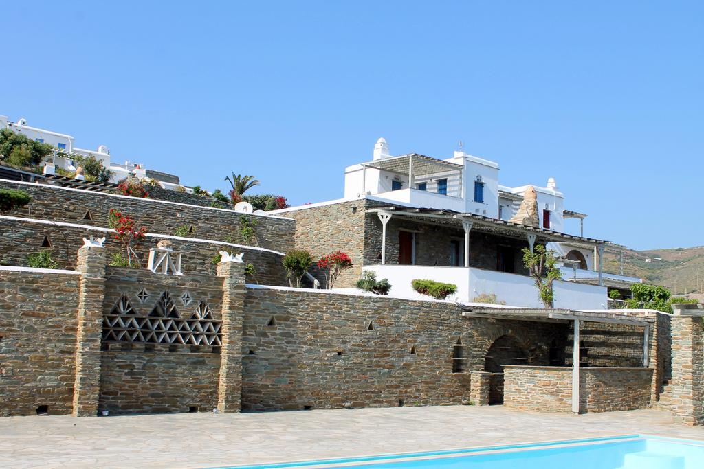 En Plo Aparthotel Agios Romanos Ngoại thất bức ảnh
