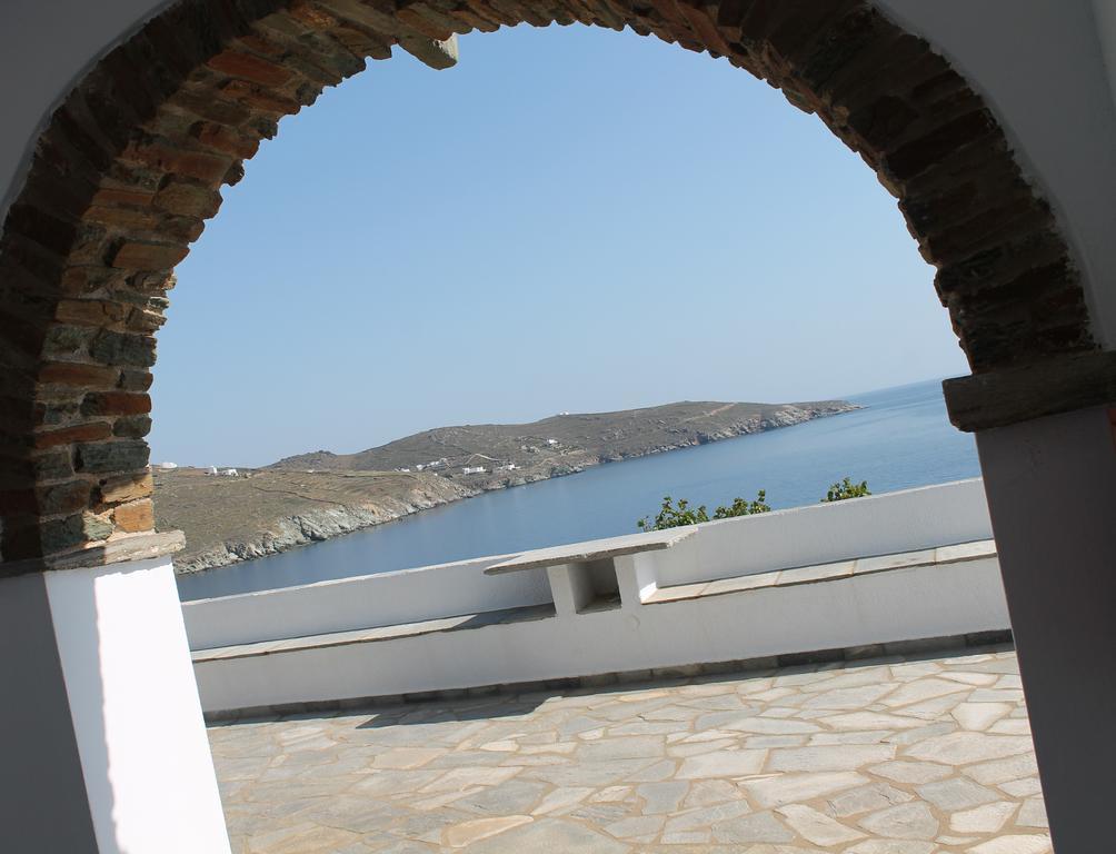 En Plo Aparthotel Agios Romanos Ngoại thất bức ảnh