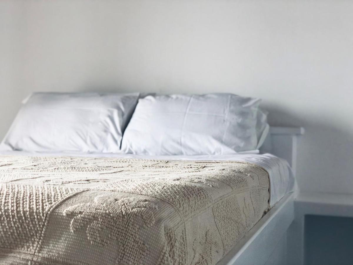 En Plo Aparthotel Agios Romanos Ngoại thất bức ảnh