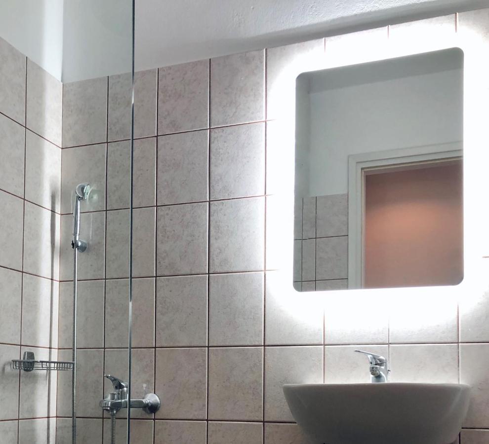 En Plo Aparthotel Agios Romanos Ngoại thất bức ảnh